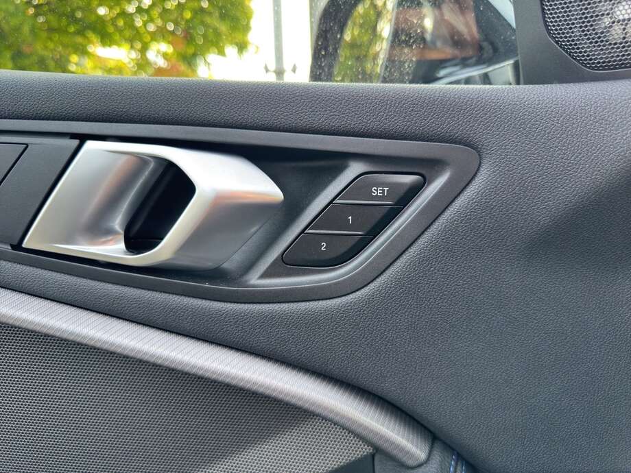 BMW 118d (Bild 14/23)