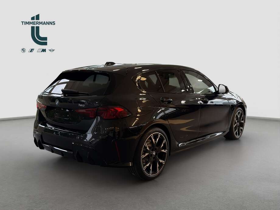 BMW 120 (Bild 8/14)