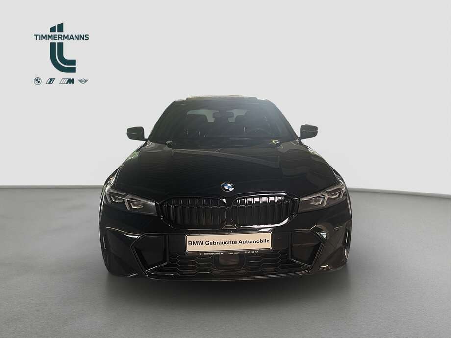 BMW 330i (Bild 15/18)
