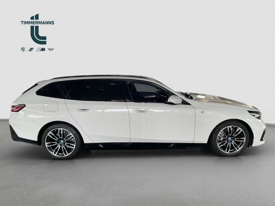 BMW i5 eDrive40 (Bild 9/14)