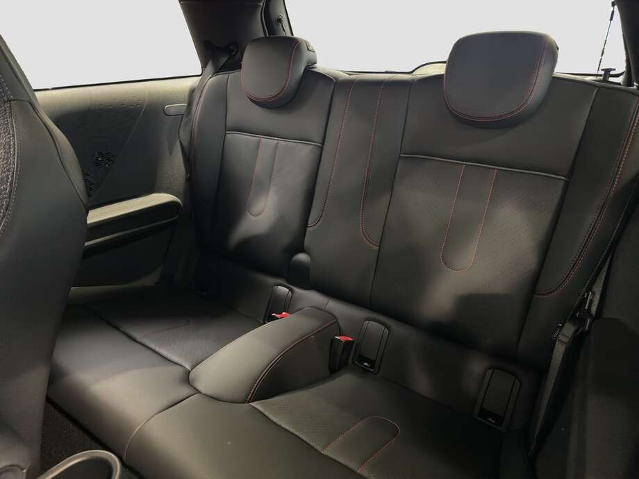 MINI Cooper S (Bild 6/22)