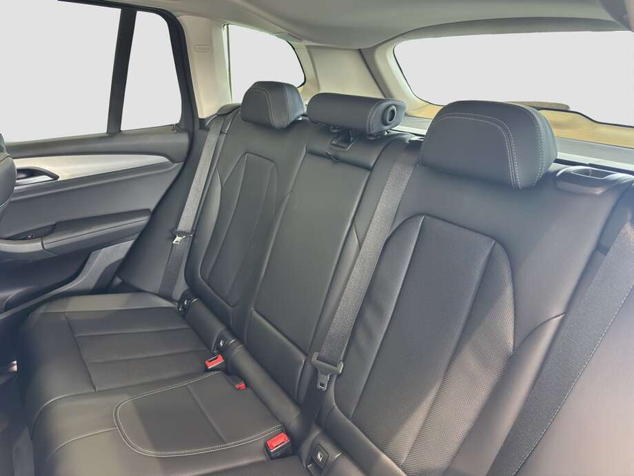 BMW X3 (Bild 6/20)