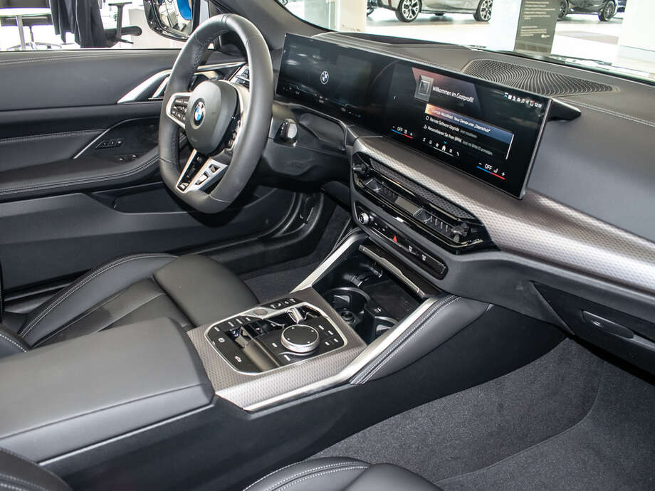 BMW 420i (Bild 14/18)