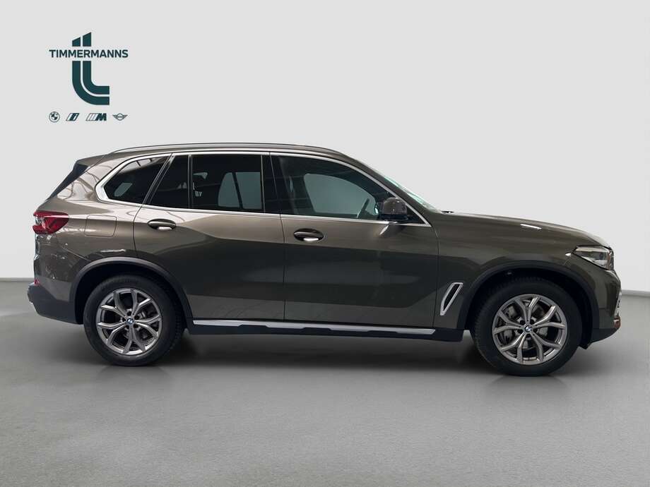 BMW X5 (Bild 12/15)