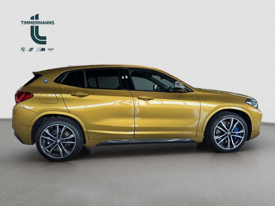 BMW X2 (Bild 10/16)