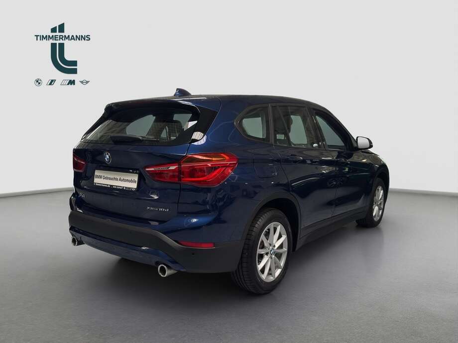 BMW X1 (Bild 11/15)