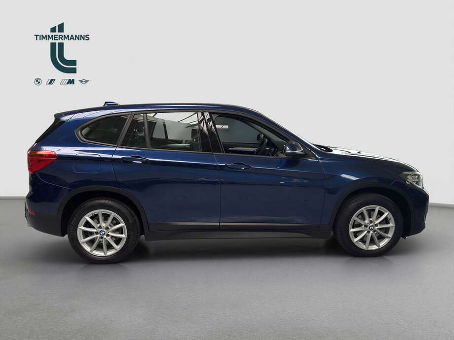 BMW X1 (Bild 12/15)