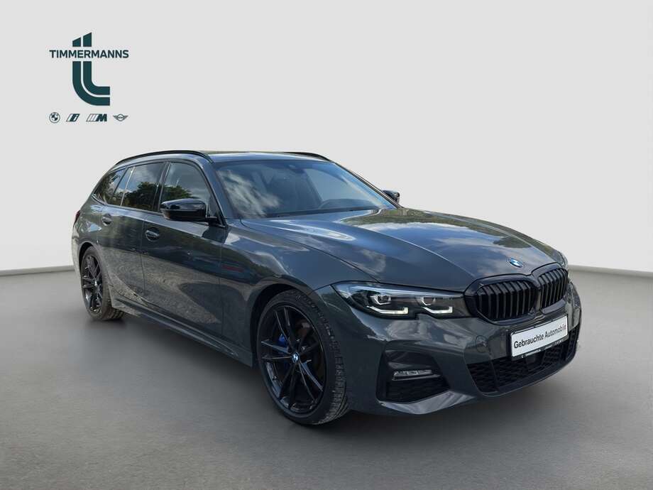 BMW 330i (Bild 14/16)