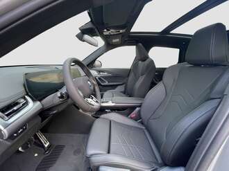 BMW iX1 xDrive30 (Bild 2/2)