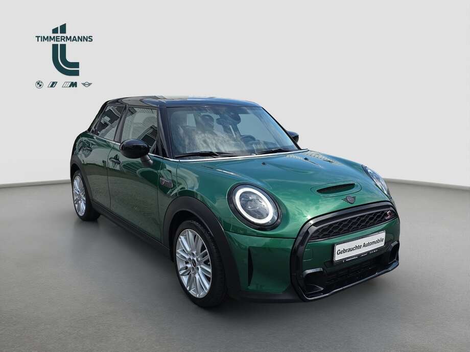 MINI Cooper S (Bild 16/18)