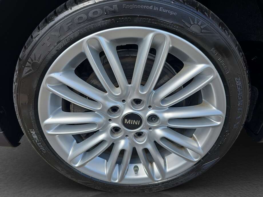 MINI Cooper S (Bild 18/18)