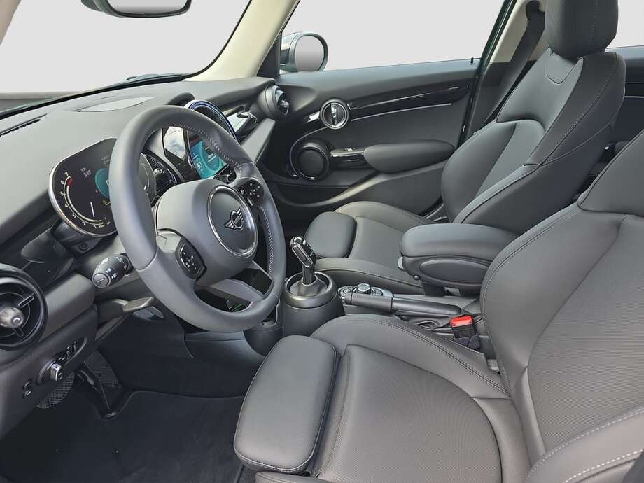 MINI Cooper S (Bild 2/18)