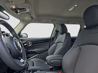 MINI Cooper S (Bild 3/18)