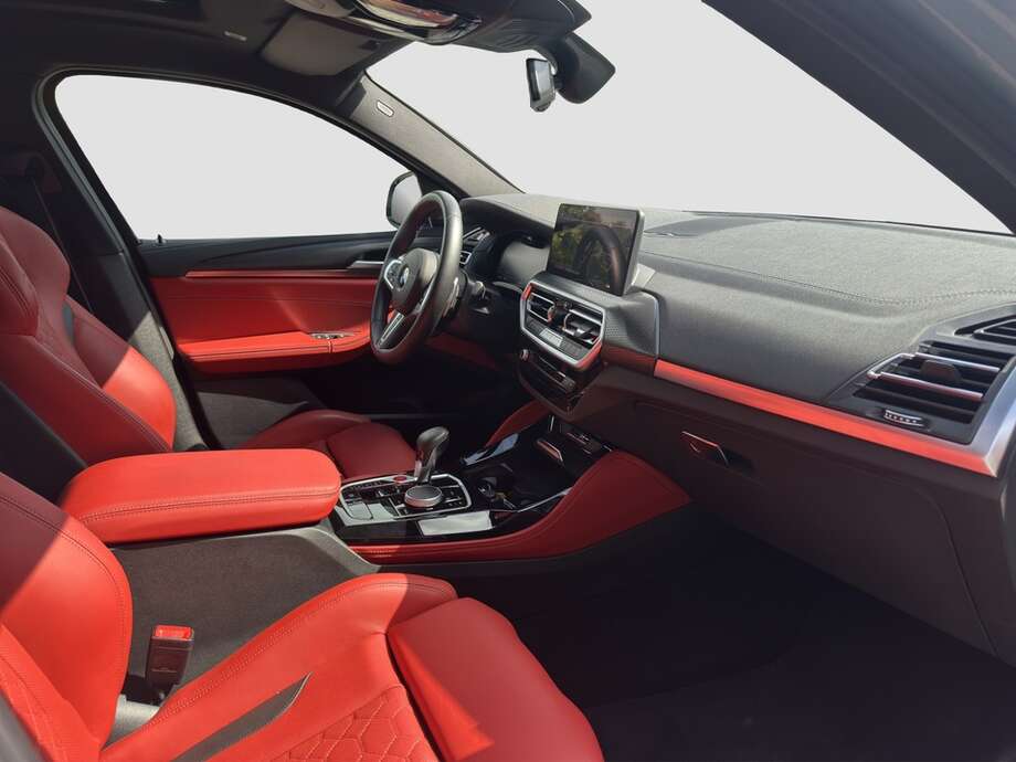 BMW X4 M (Bild 8/19)