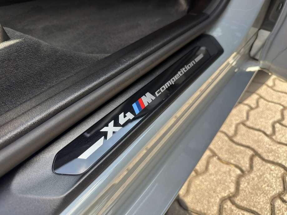 BMW X4 M (Bild 11/19)