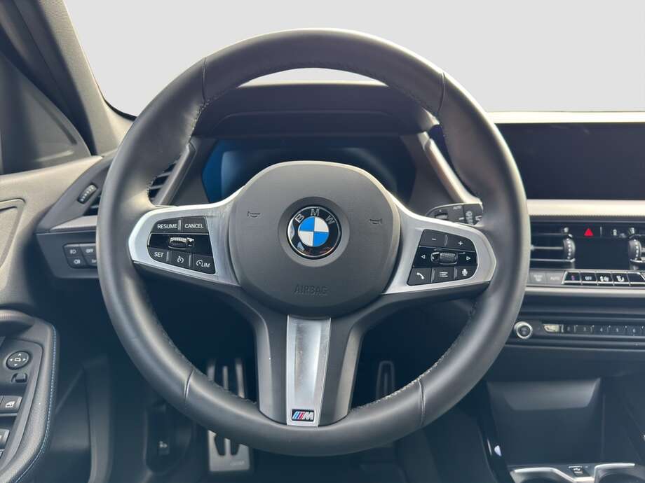 BMW 118i (Bild 3/20)