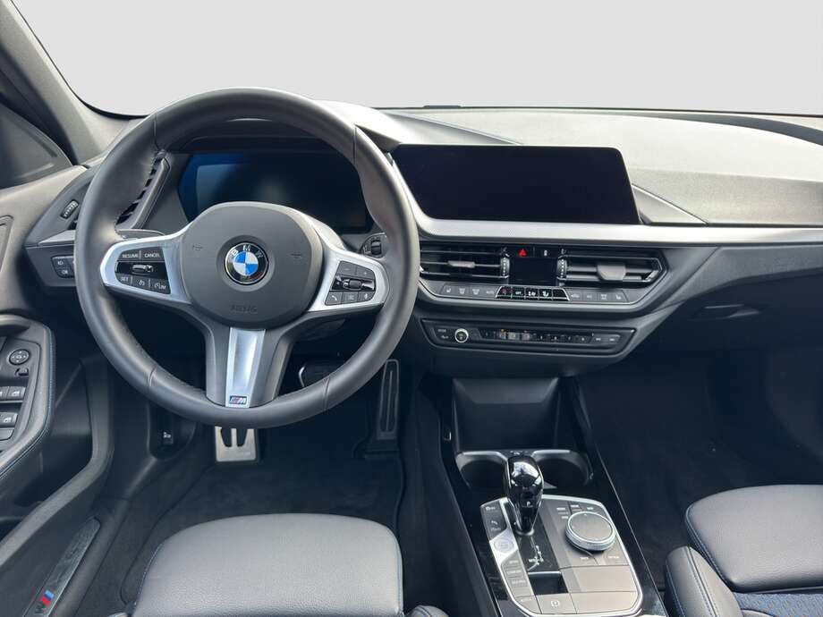 BMW 118i (Bild 4/20)