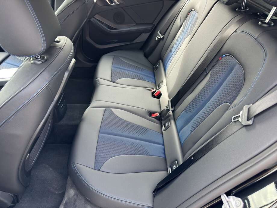 BMW 118i (Bild 5/20)