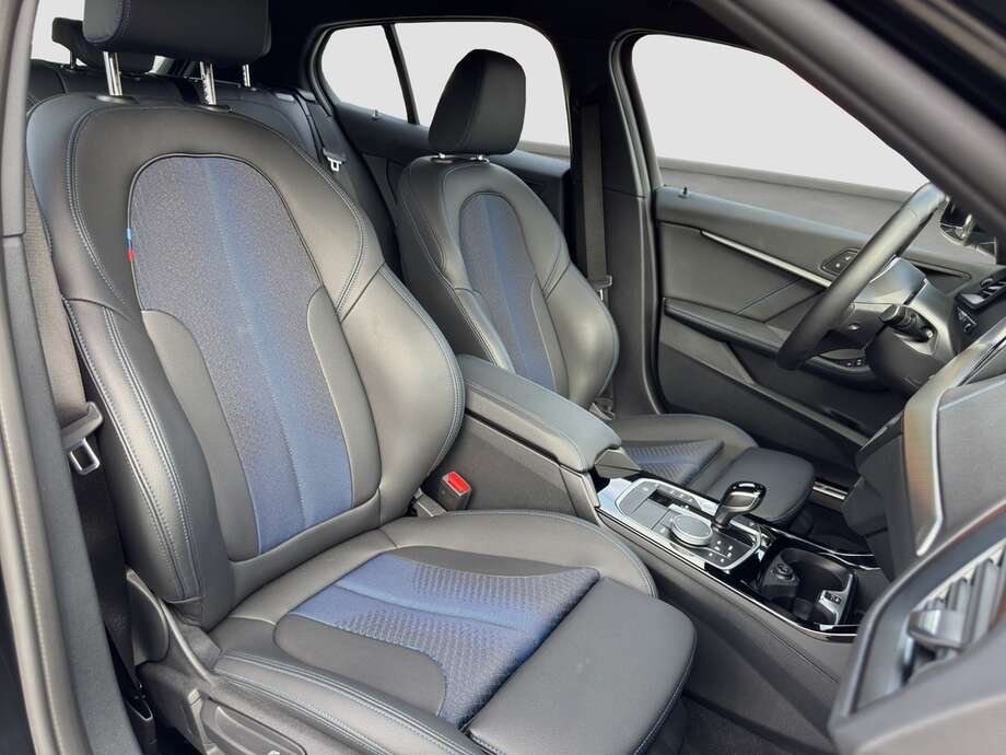 BMW 118i (Bild 7/20)