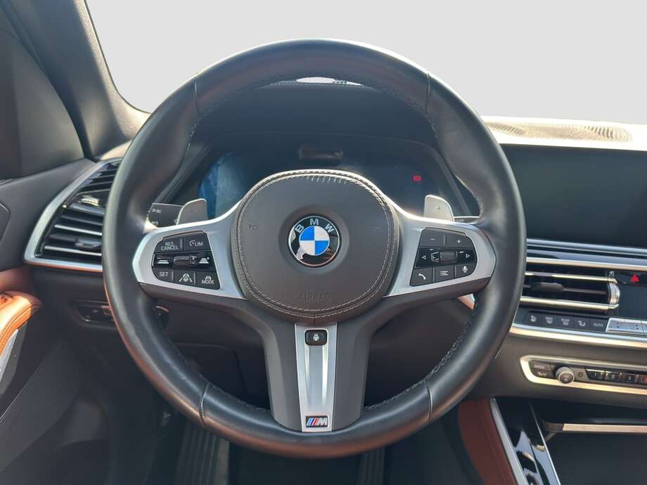 BMW X5 (Bild 4/18)
