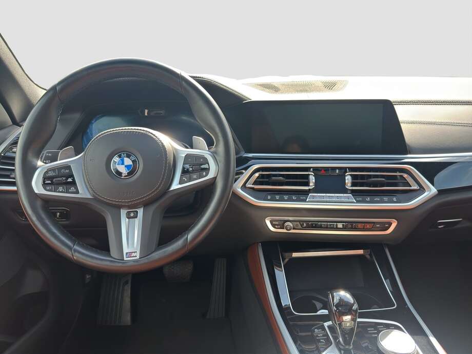 BMW X5 (Bild 5/18)