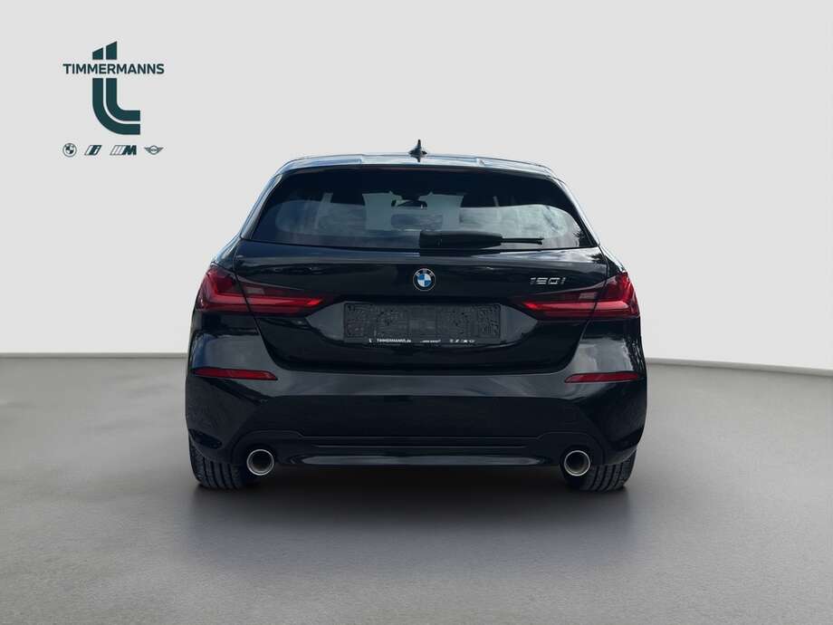 BMW 120i (Bild 9/14)