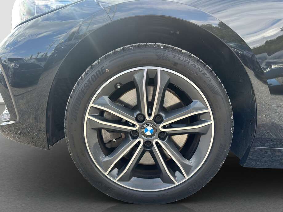 BMW 120i (Bild 13/14)