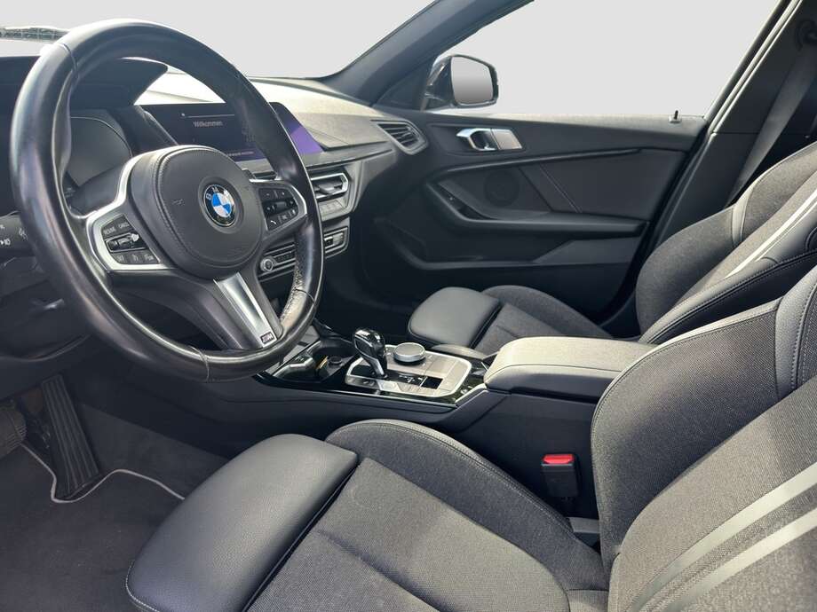 BMW 120i (Bild 14/14)