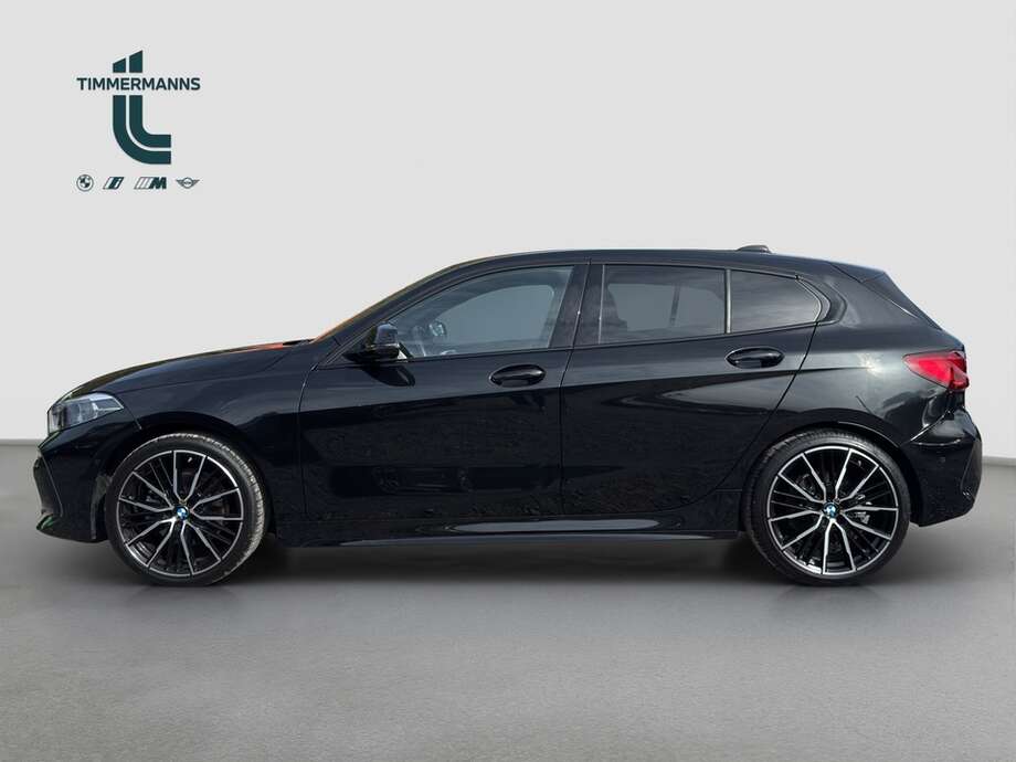 BMW 118d (Bild 12/23)