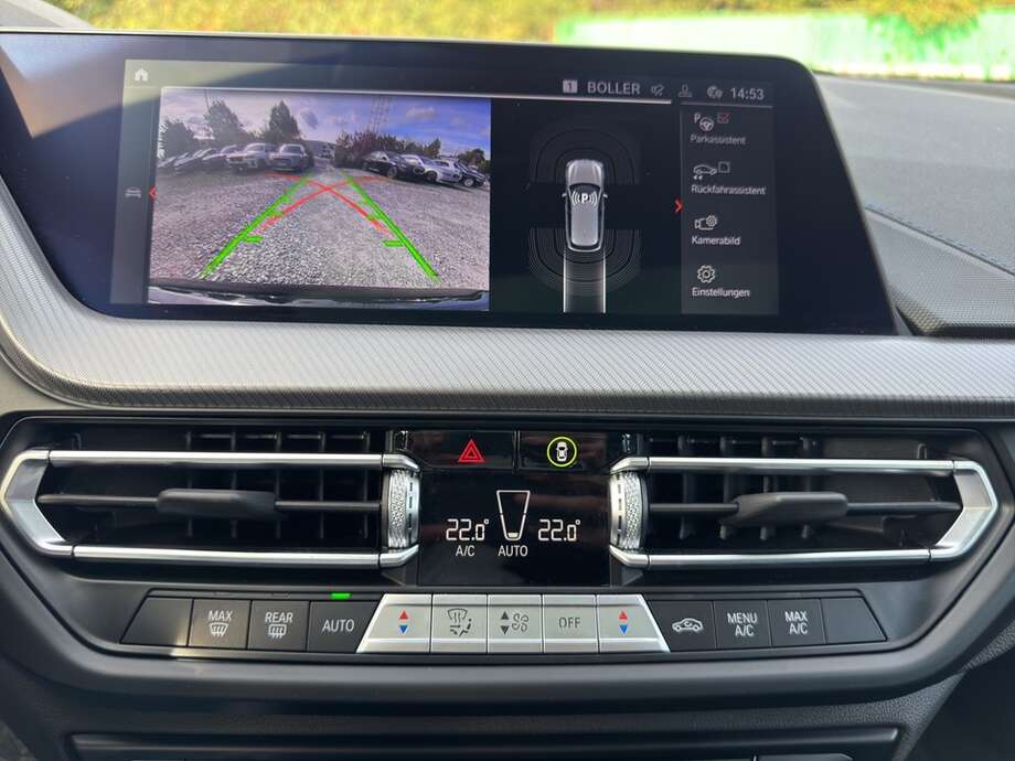 BMW 118d (Bild 10/23)