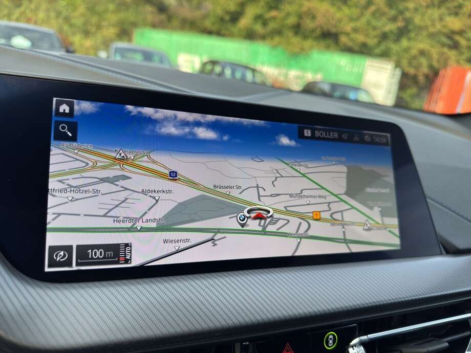 BMW 118d (Bild 11/23)