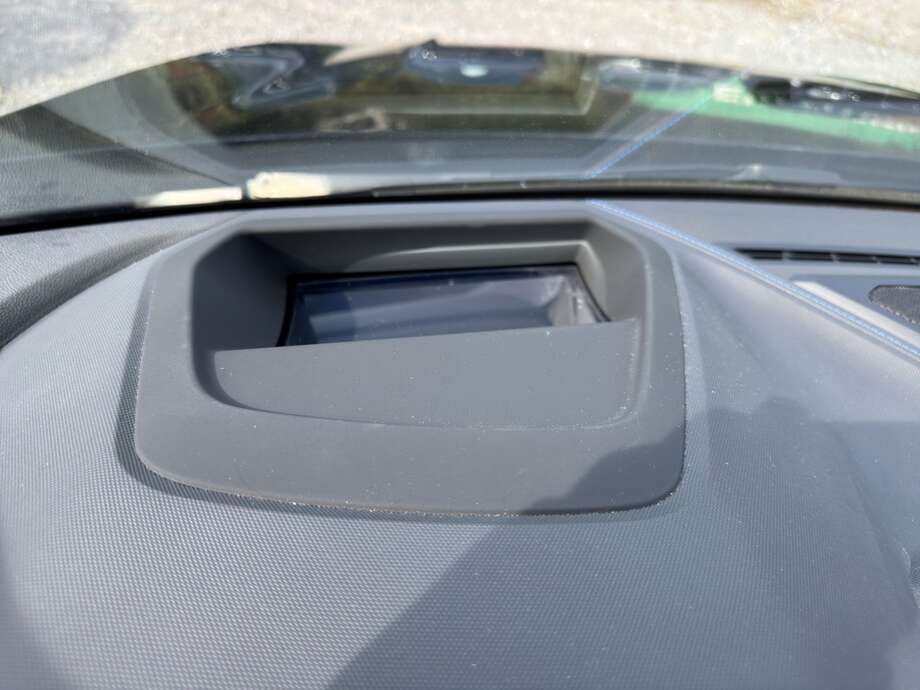 BMW 118d (Bild 10/22)