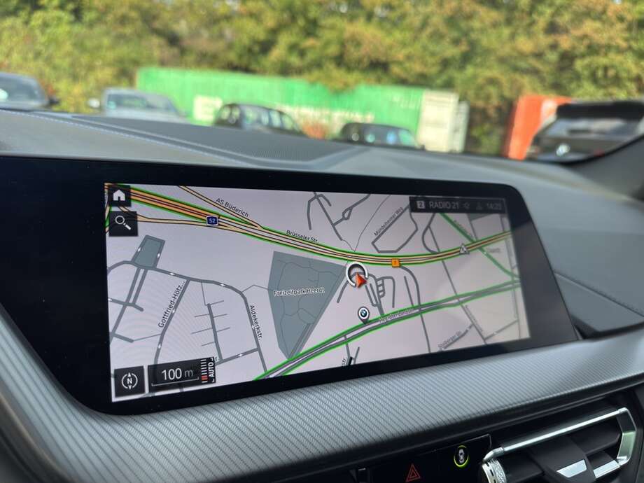 BMW 118d (Bild 11/22)