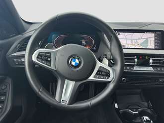 BMW 118d (Bild 2/17)