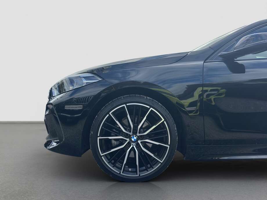 BMW 118d (Bild 19/21)