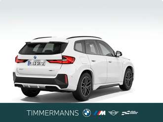 BMW iX1 (Bild 2/5)