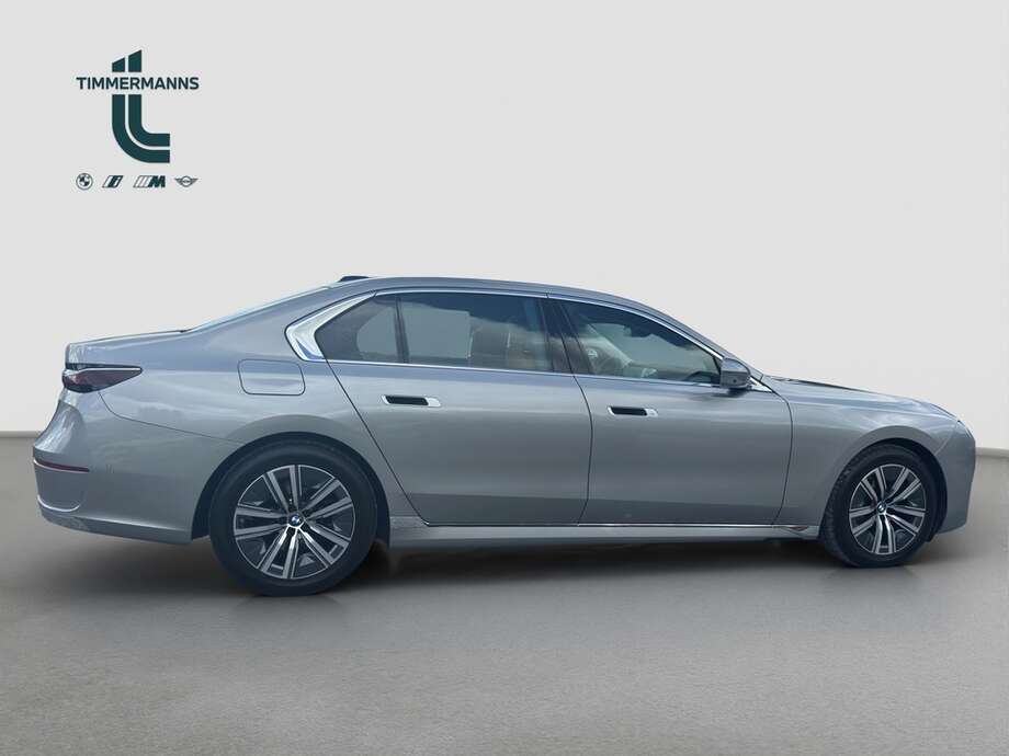 BMW 740d xDrive (Bild 19/22)
