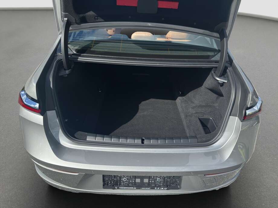 BMW 740d xDrive (Bild 7/22)