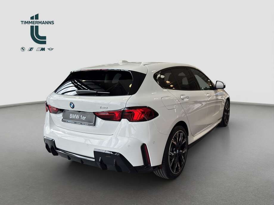 BMW 120 (Bild 15/19)