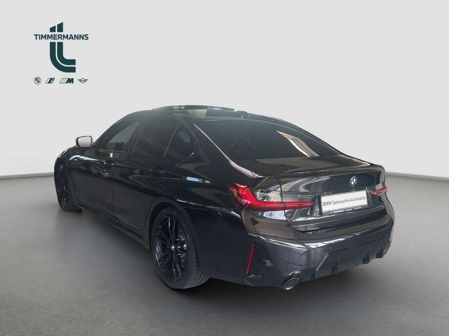 BMW 330i (Bild 11/17)