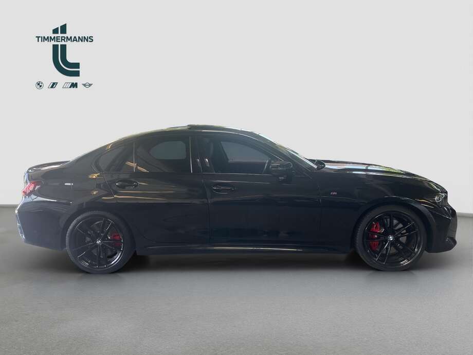 BMW 330i (Bild 14/17)