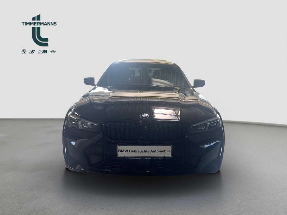 BMW 330i (Bild 16/17)