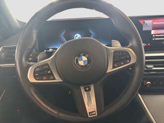 BMW 330i (Bild 2/2)
