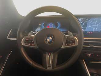 BMW 330i (Bild 3/18)