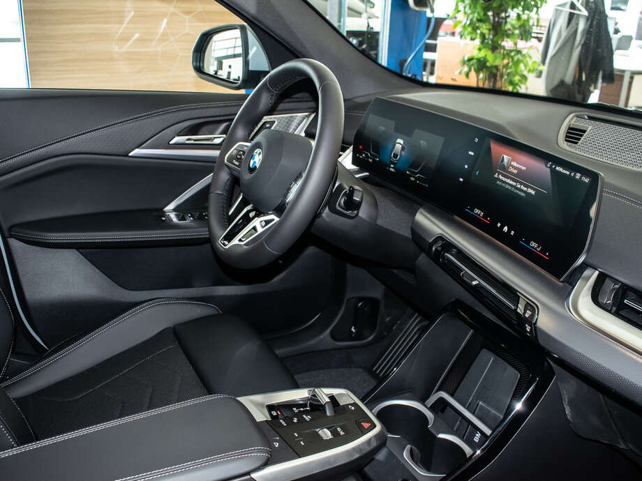 BMW X2 (Bild 13/18)