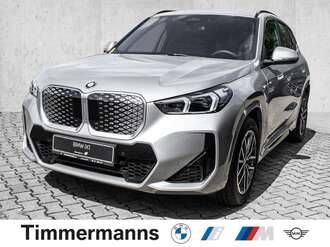 BMW iX1 xDrive30 (Bild 1/19)