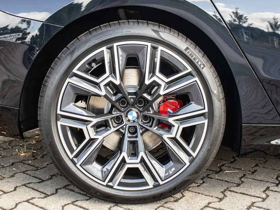 BMW 520d (Bild 15/19)