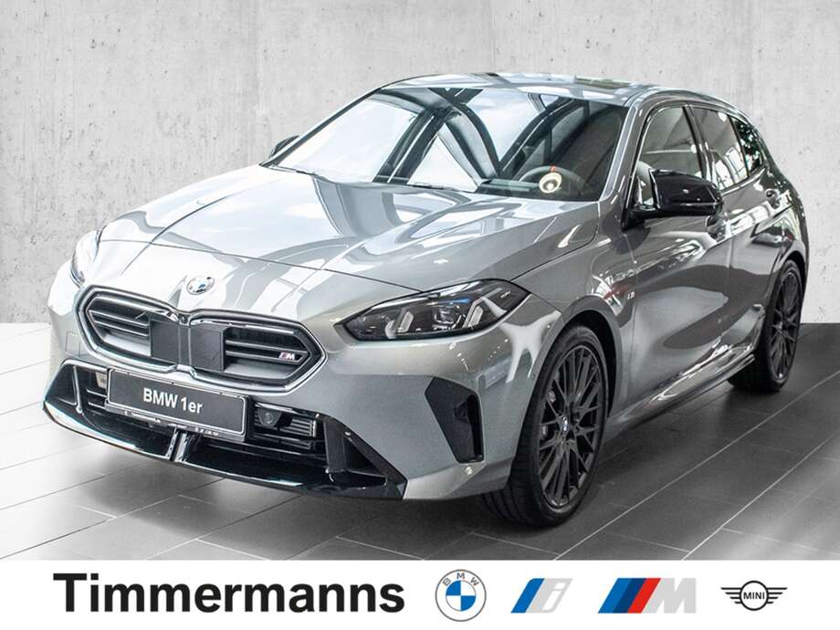 BMW M135 (Bild 1/19)