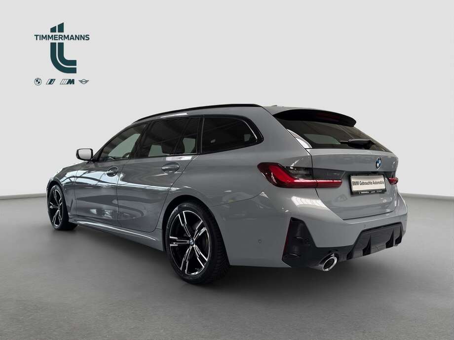 BMW 320d (Bild 9/15)