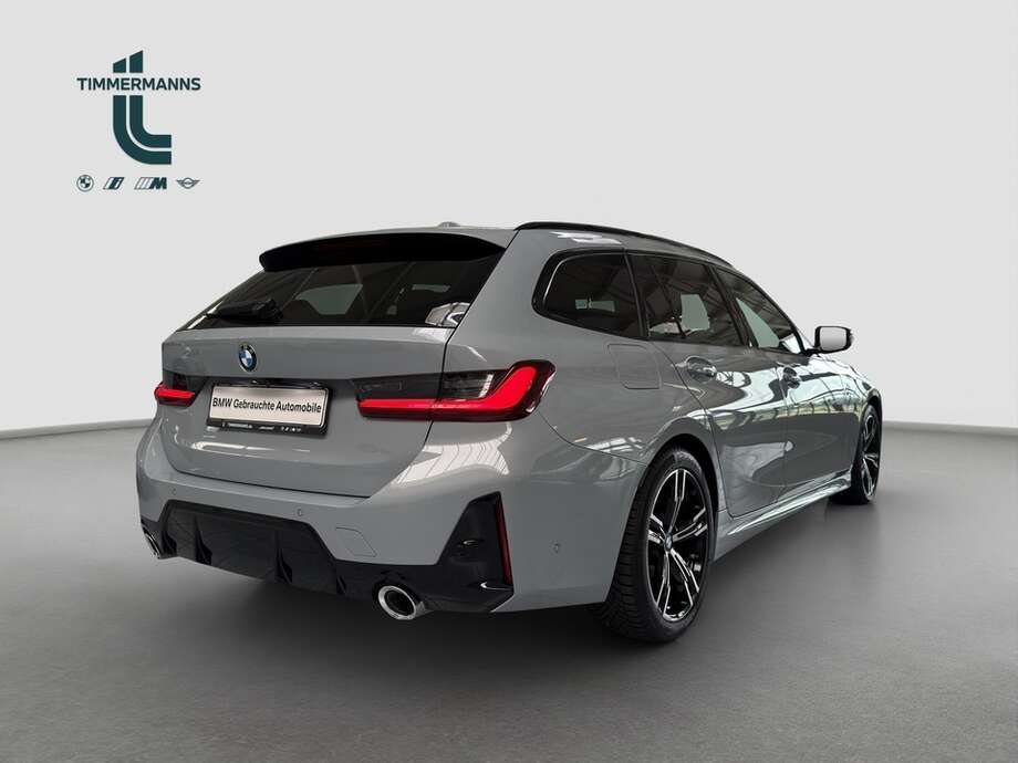 BMW 320d (Bild 11/15)